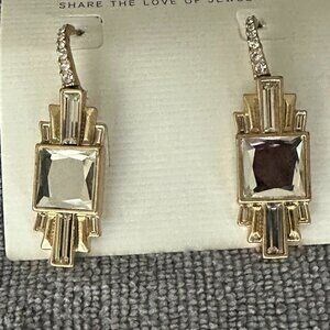 Lia Sophia "Decoratif" Kiam